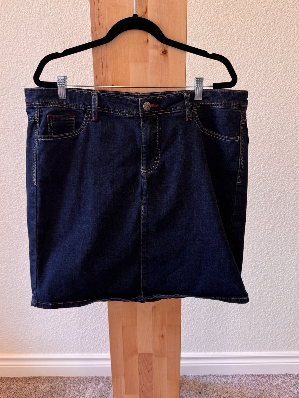 Wrangler Blue Denim Jeans with Red Logo Detail